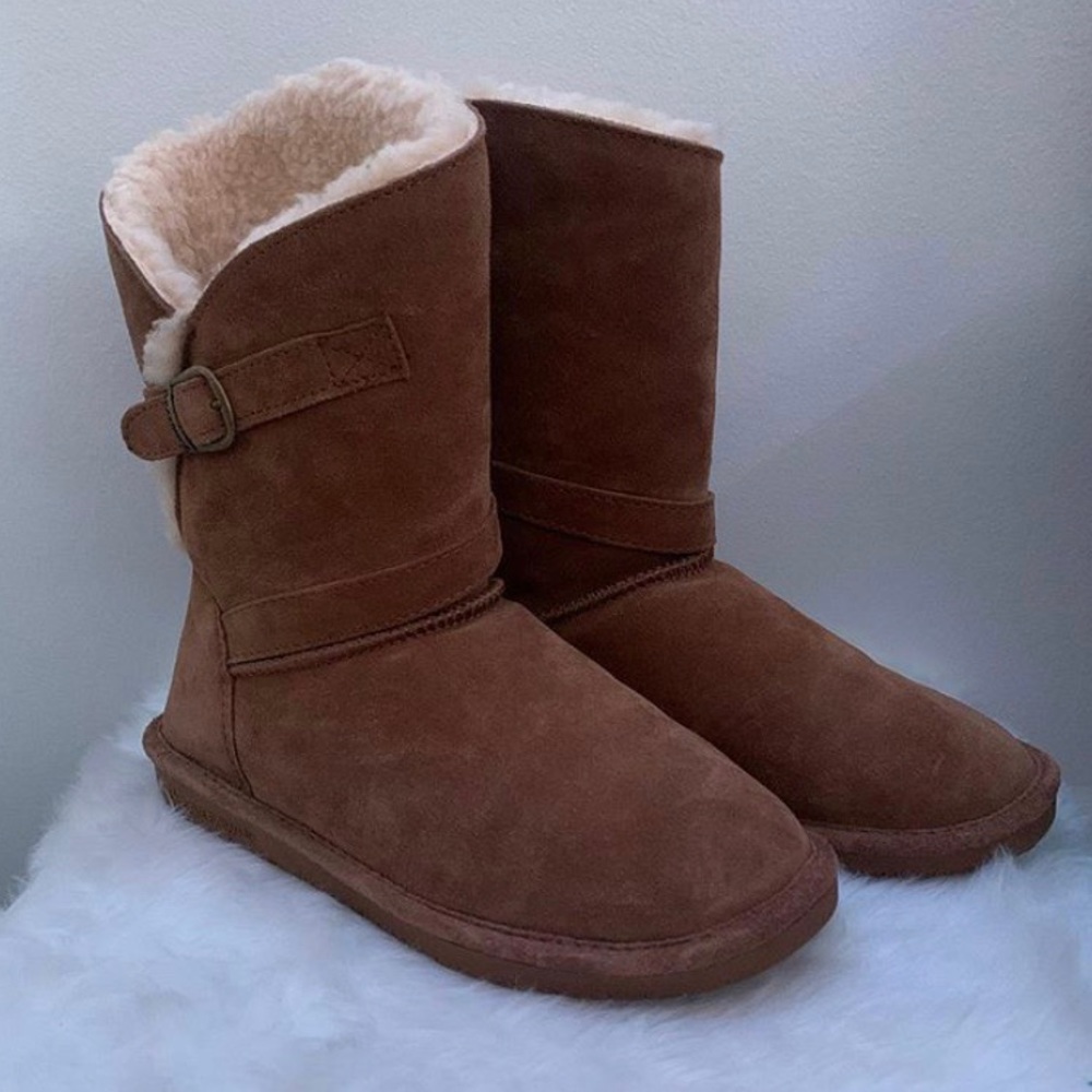 Fur boots
